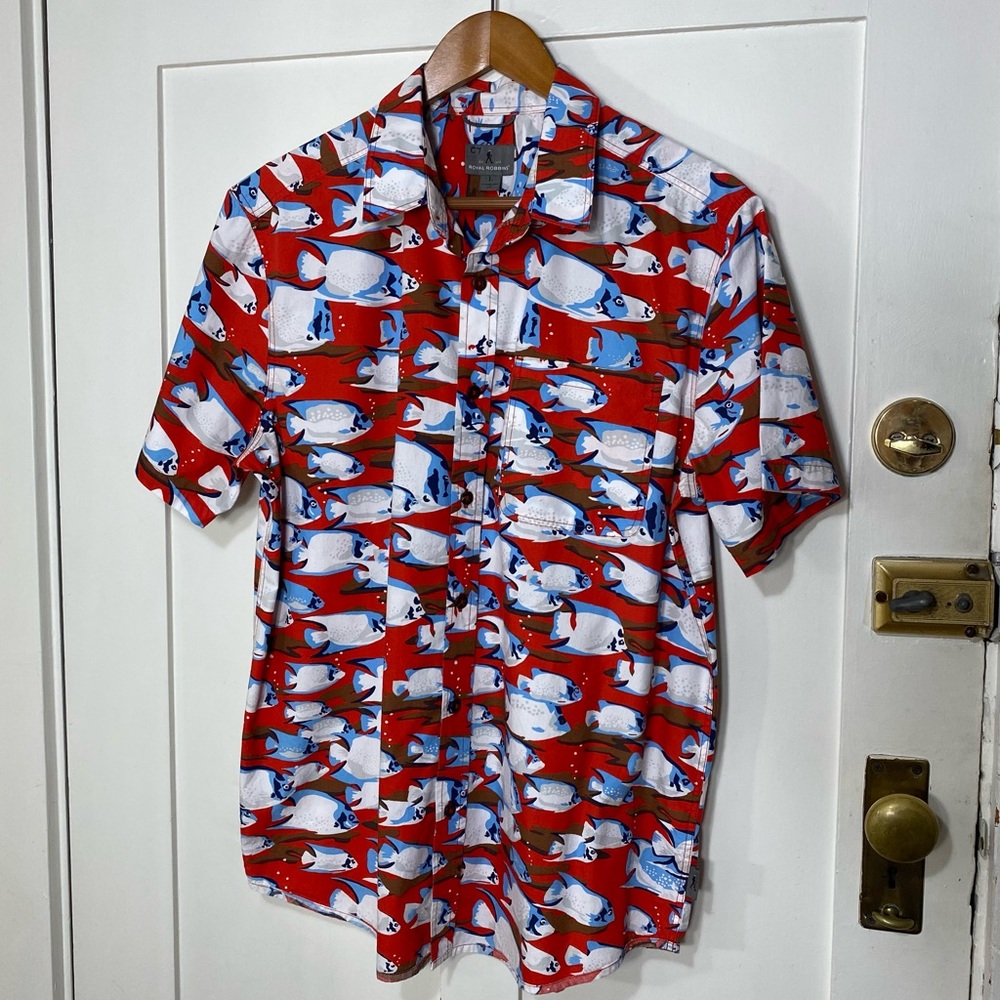 Royal Robbins Red Short-sleeve Button-down Shirt Blue White Fish Pattern L